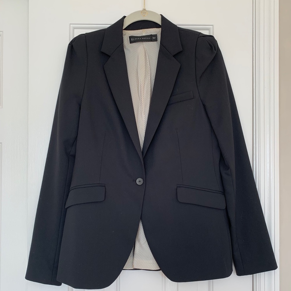 Zara Woman Black Blazer Size S